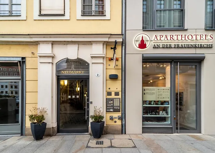 Appartement Familienapartment Am Neumarkt L
